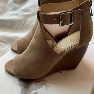Jessica Simpson Wedges Brand new‼️